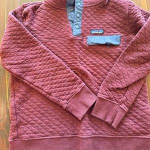 Patagonia Pullover- like new!!!